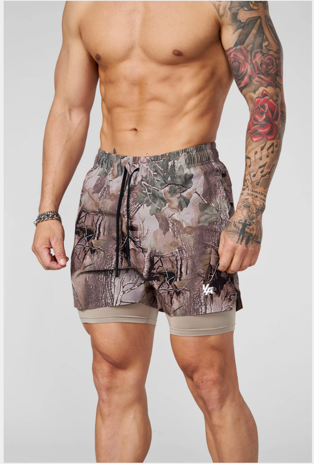 1047 - Camo Compression Shorts