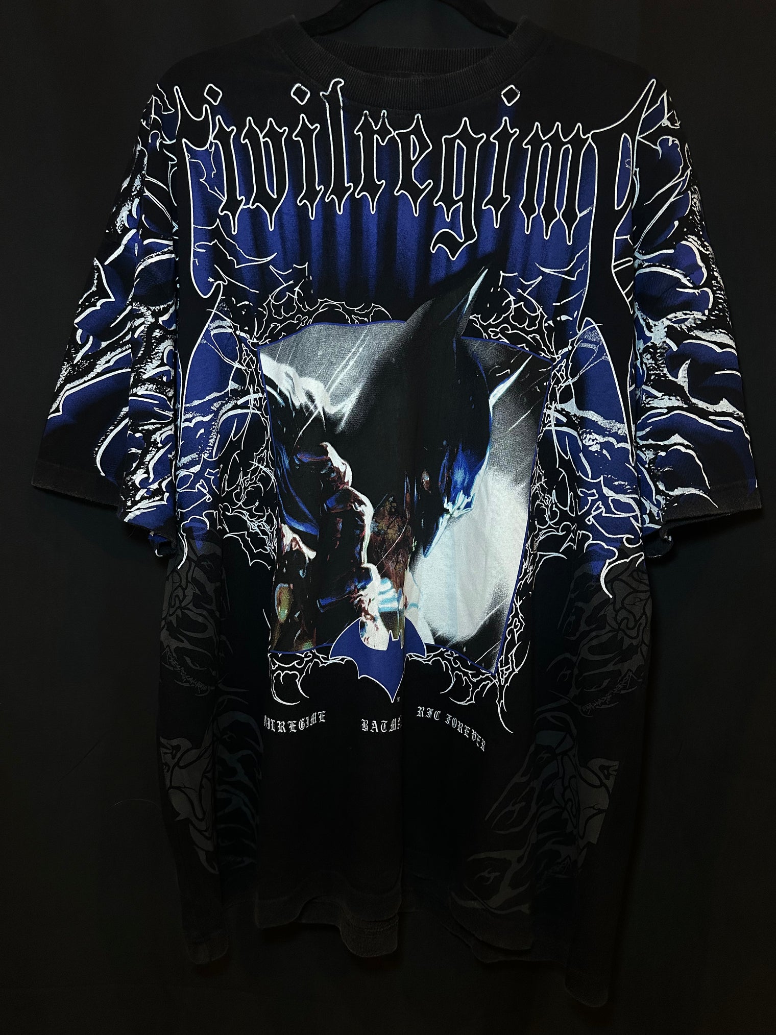 Throned Knight American Classic Oversized Tee in Vintage Black