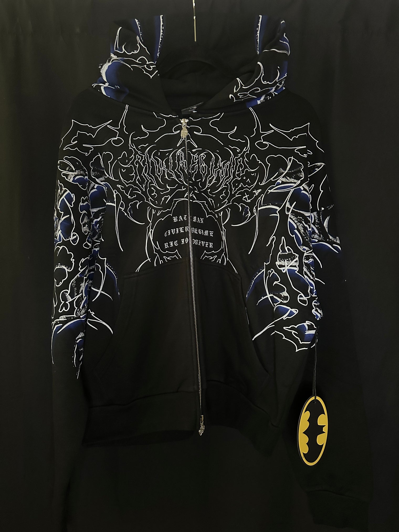 Throned Knight Outliers Distressed Zip Up Hoodie in Vintage Black