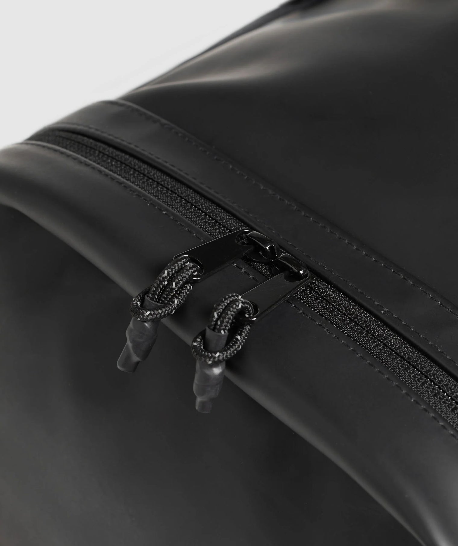 GS Sleek Backpack - Black